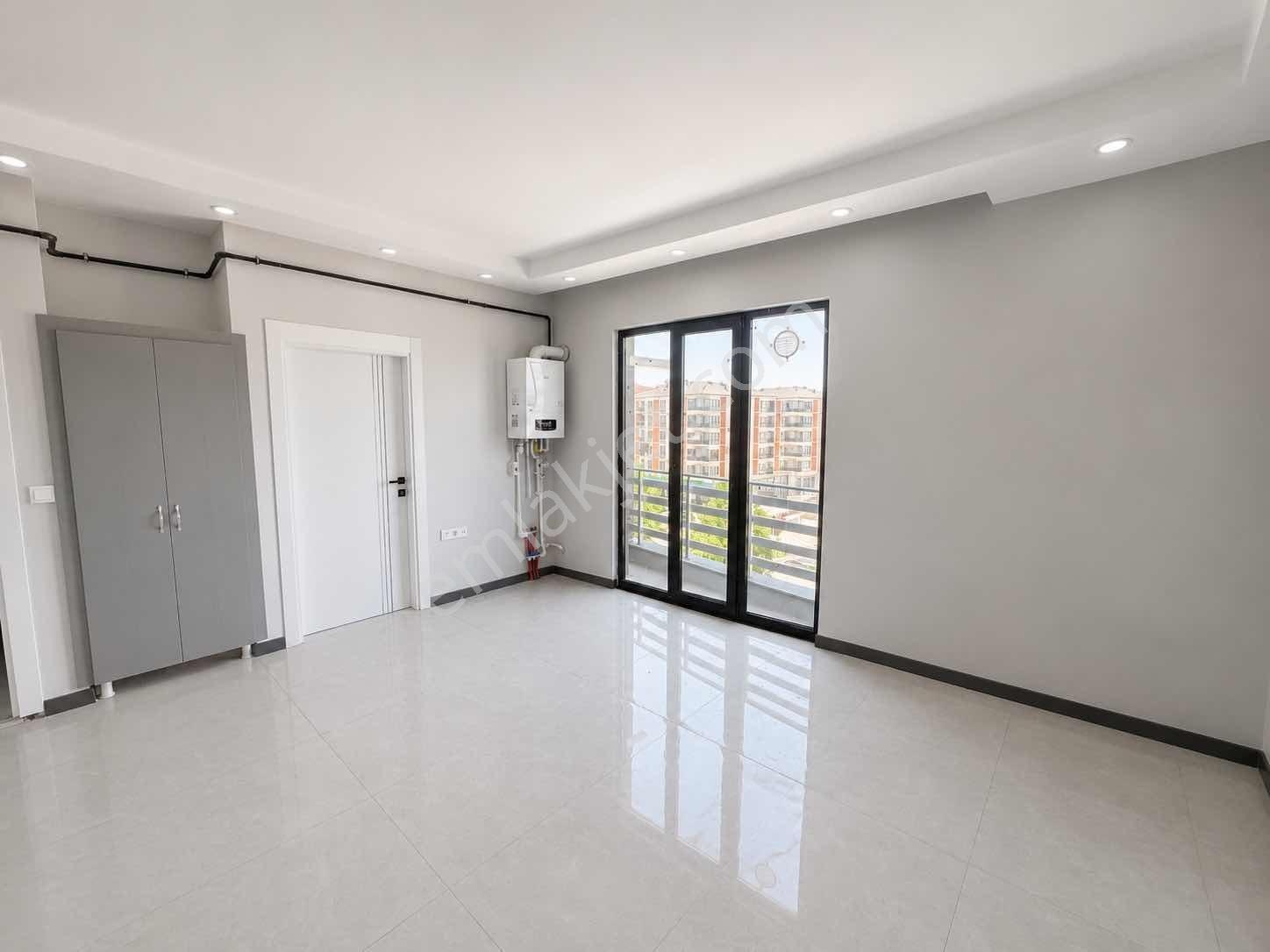Çorlu Şeyhsinan Mahallesi Ana Cadde Üzerinde Sıfır 1+1 Kiralık - Görsel 10