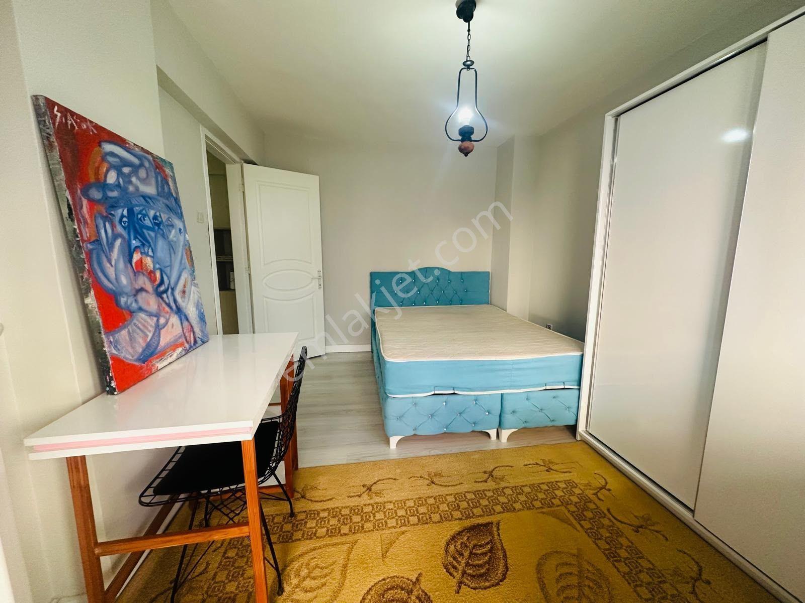 Artenew Emlaktan Bornova Küçük Park Esyali Kiralık 3+1 - Görsel 6