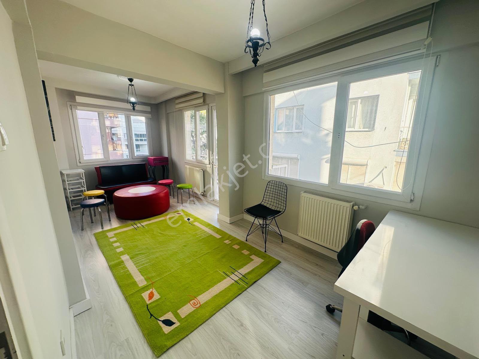 Artenew Emlaktan Bornova Küçük Park Esyali Kiralık 3+1 - Görsel 11