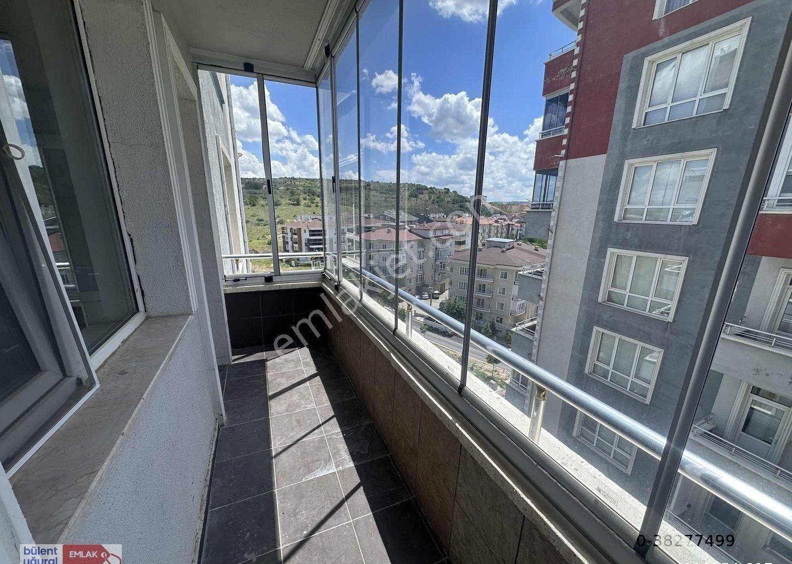 2000 Evler Mah.de Sultanpark Sitesinde D-g-b Cephe Satılık 4+1 - Görsel 28