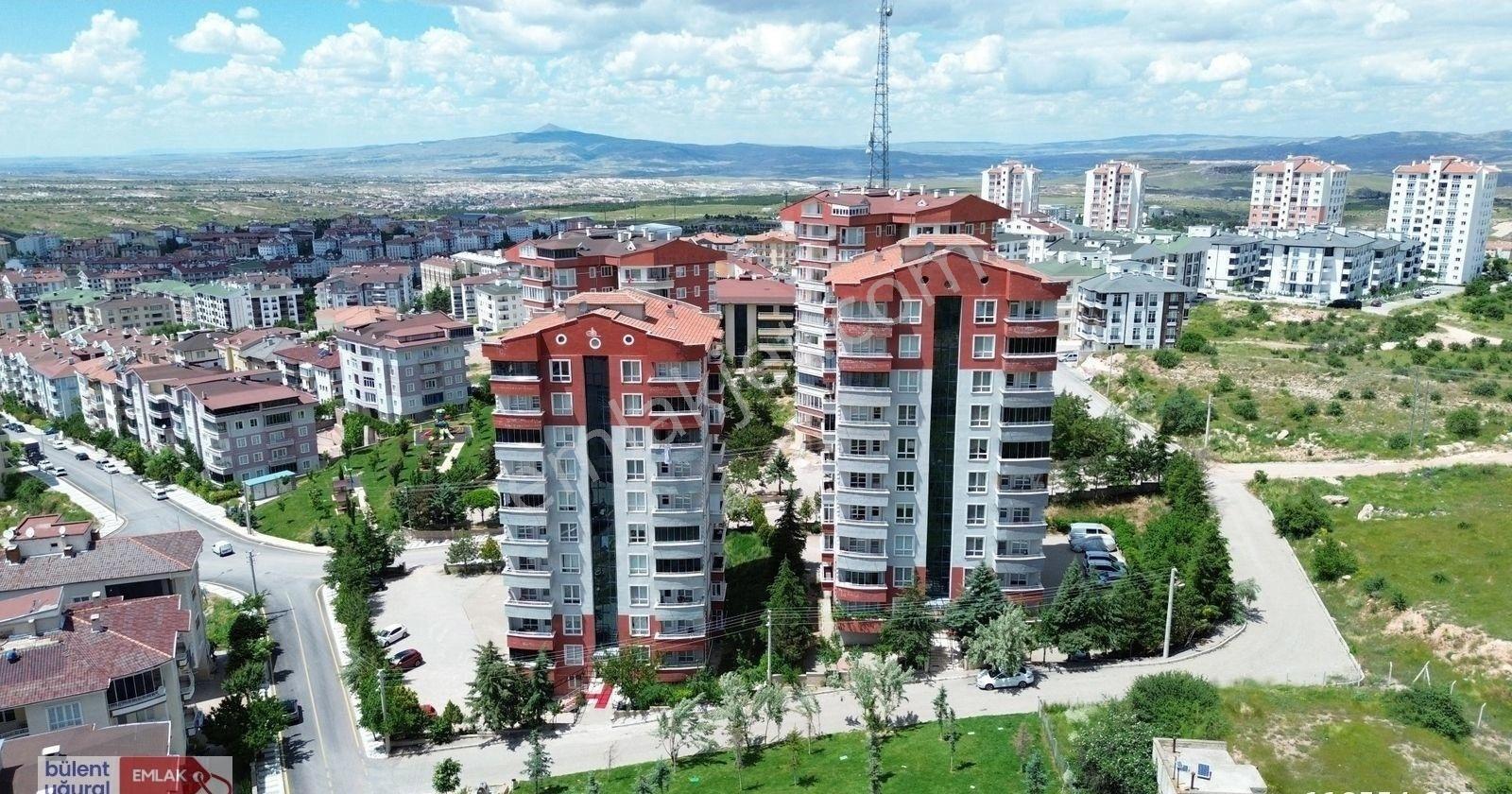 2000 Evler Mah.de Sultanpark Sitesinde D-g-b Cephe Satılık 4+1 - Görsel 18