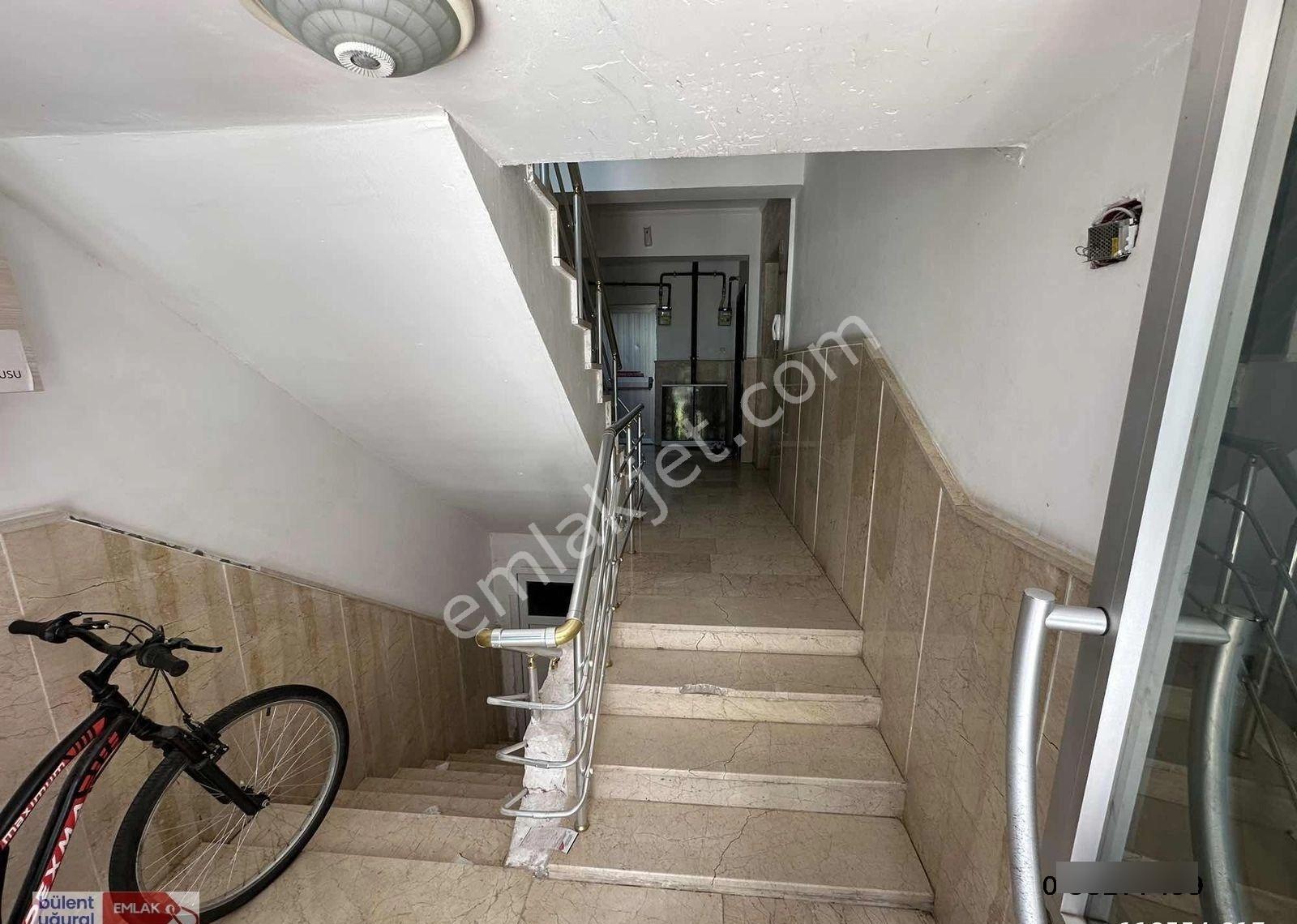 2000 Evler Mah.de Sultanpark Sitesinde D-g-b Cephe Satılık 4+1 - Görsel 15