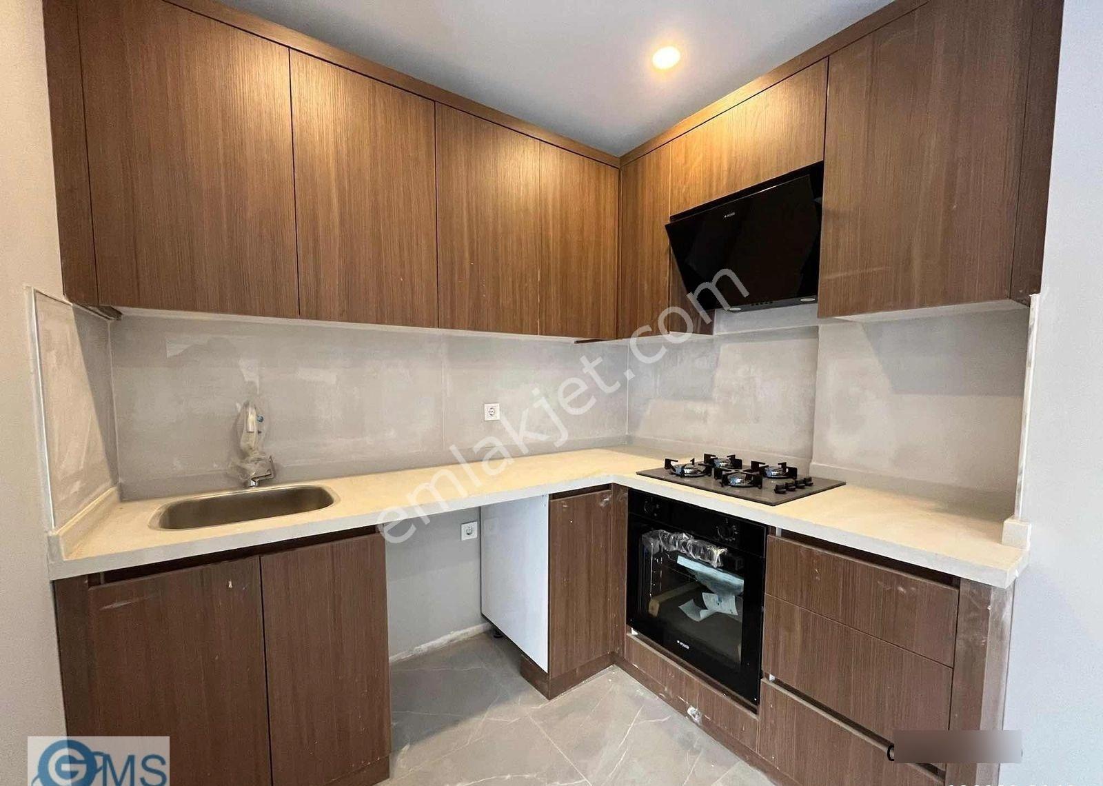 Ikeaya 1 Km | Havuzlu Site İçerisinde Sıfır İskanlı Daire - Görsel 12