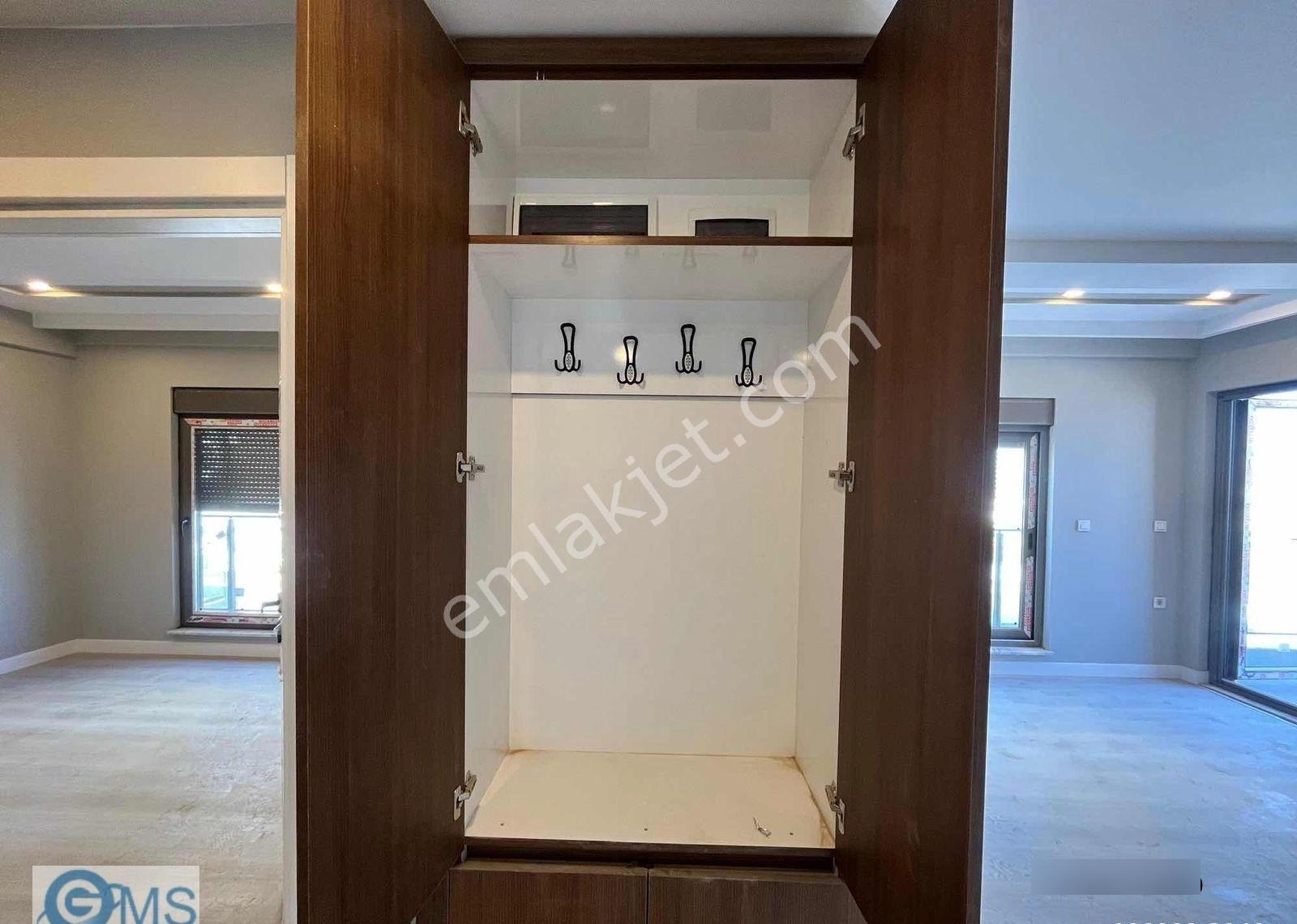 Ikeaya 1 Km | Havuzlu Site İçerisinde Sıfır İskanlı Daire - Görsel 19