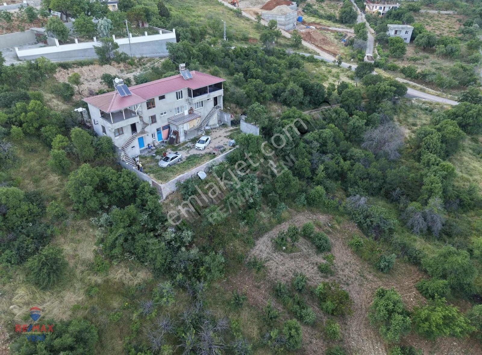 Remax Yeni Gayrimenkul'den Tömekte Eşyalı Kiralık Bağ Evi - Görsel 6