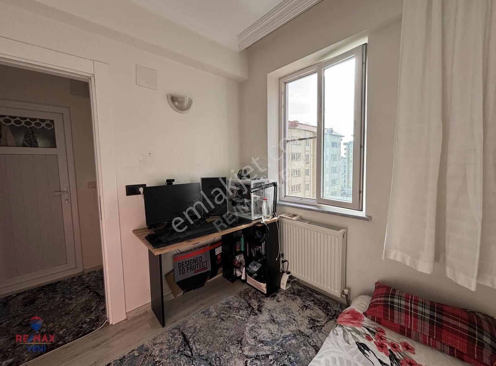 Remax Yeni'den Binevler Satılık Arakat Balkonlu 2+1 Daire - Görsel 21