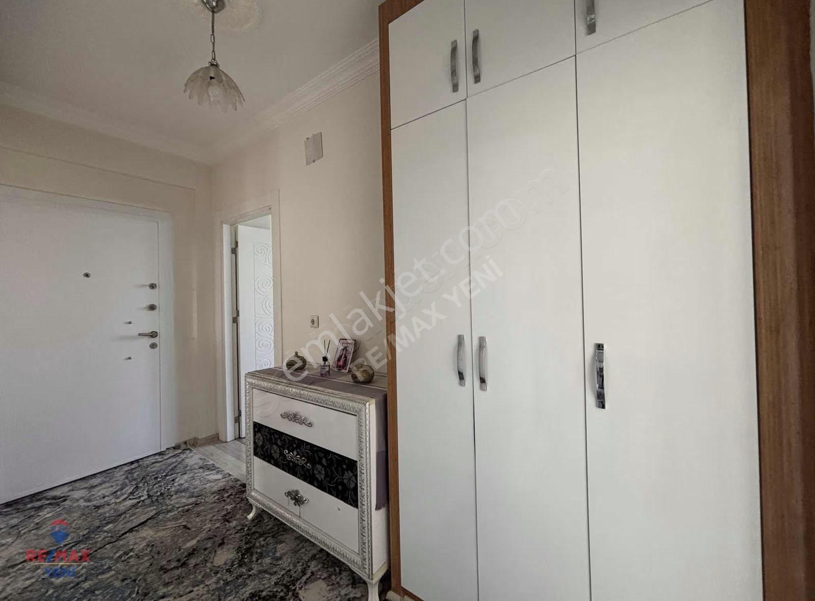 Remax Yeni'den Binevler Satılık Arakat Balkonlu 2+1 Daire - Görsel 2