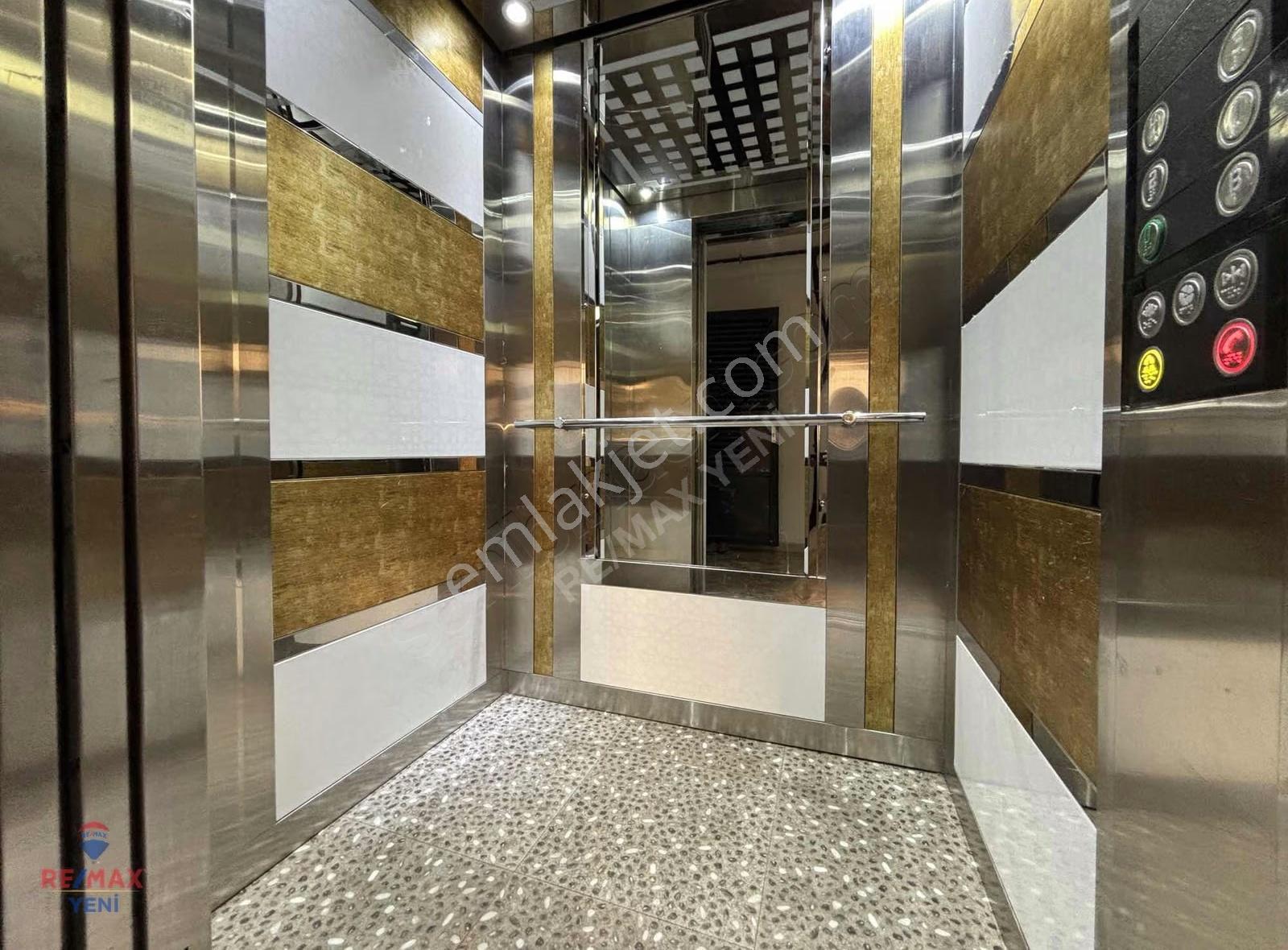 Remax Yeni'den Binevler Satılık Arakat Balkonlu 2+1 Daire - Görsel 5