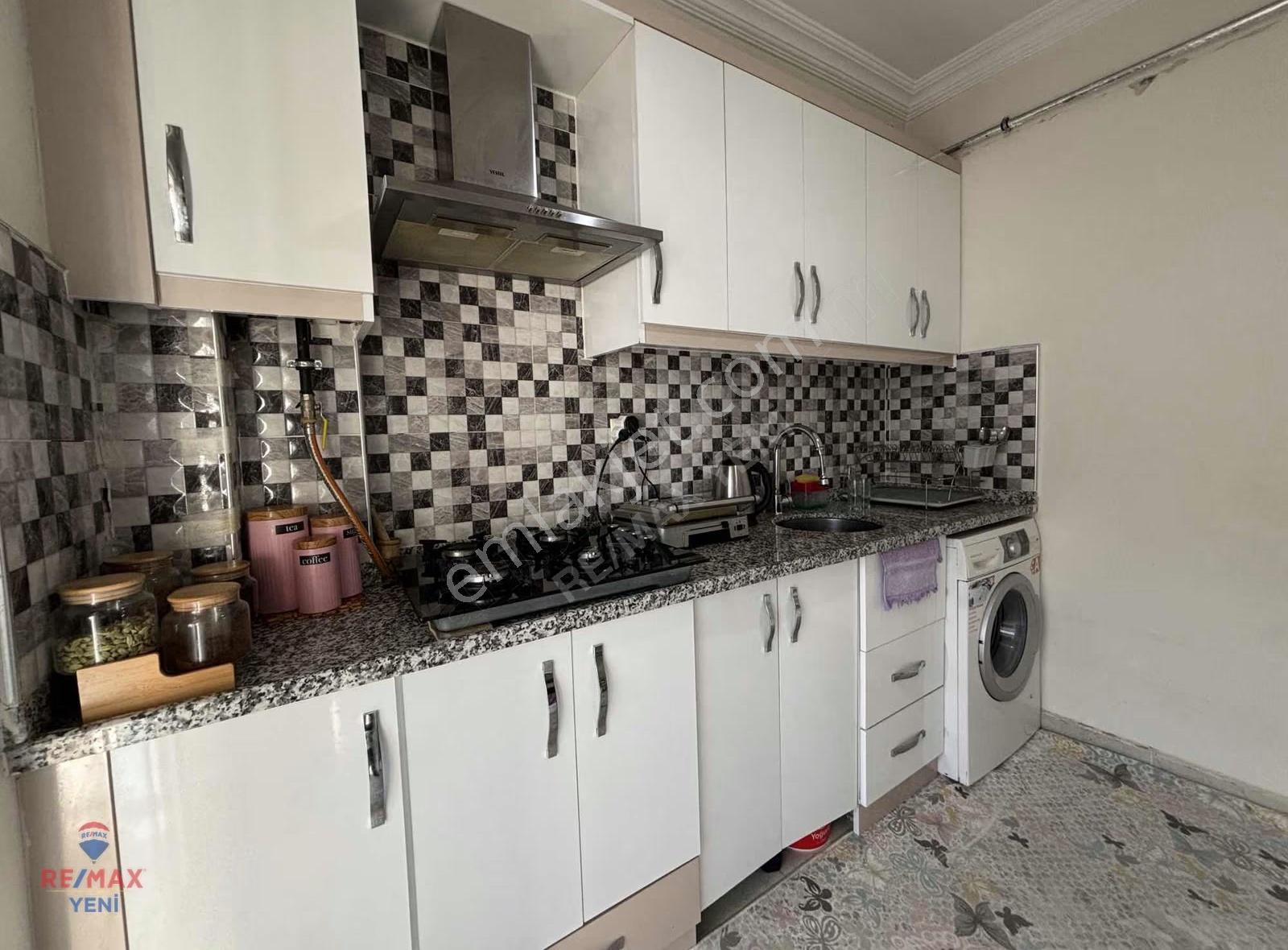Remax Yeni'den Binevler Satılık Arakat Balkonlu 2+1 Daire - Görsel 9
