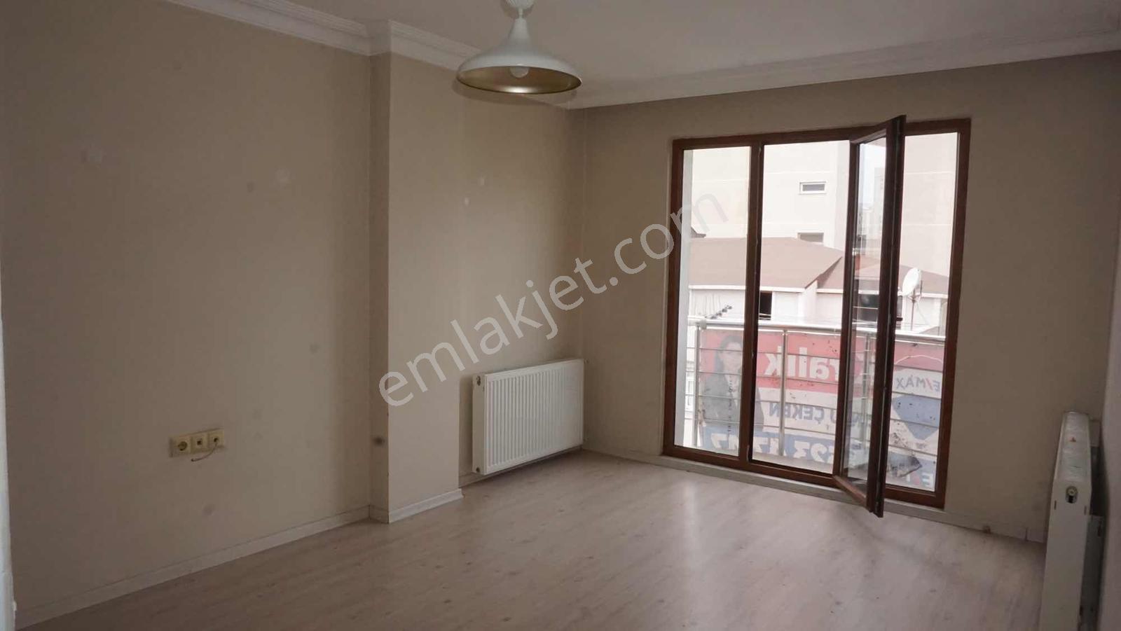 Ümraniye Çakmak'ta Teraslı Asansörlü 3+2 Kiralık Daire - Görsel 18