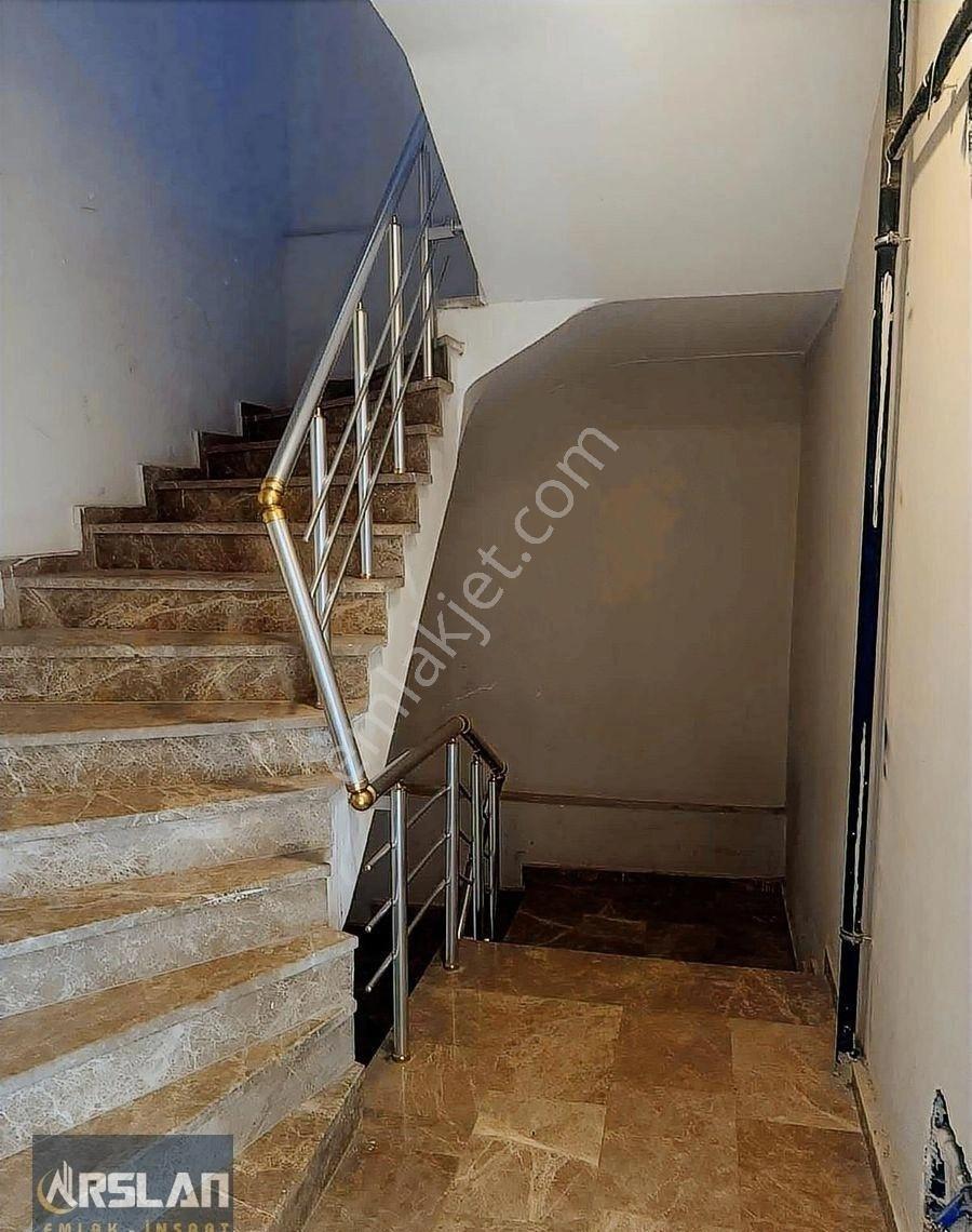 İnegöl Fatih Mah.de Kiralık Eşyasız 3+1 Daire - Görsel 6