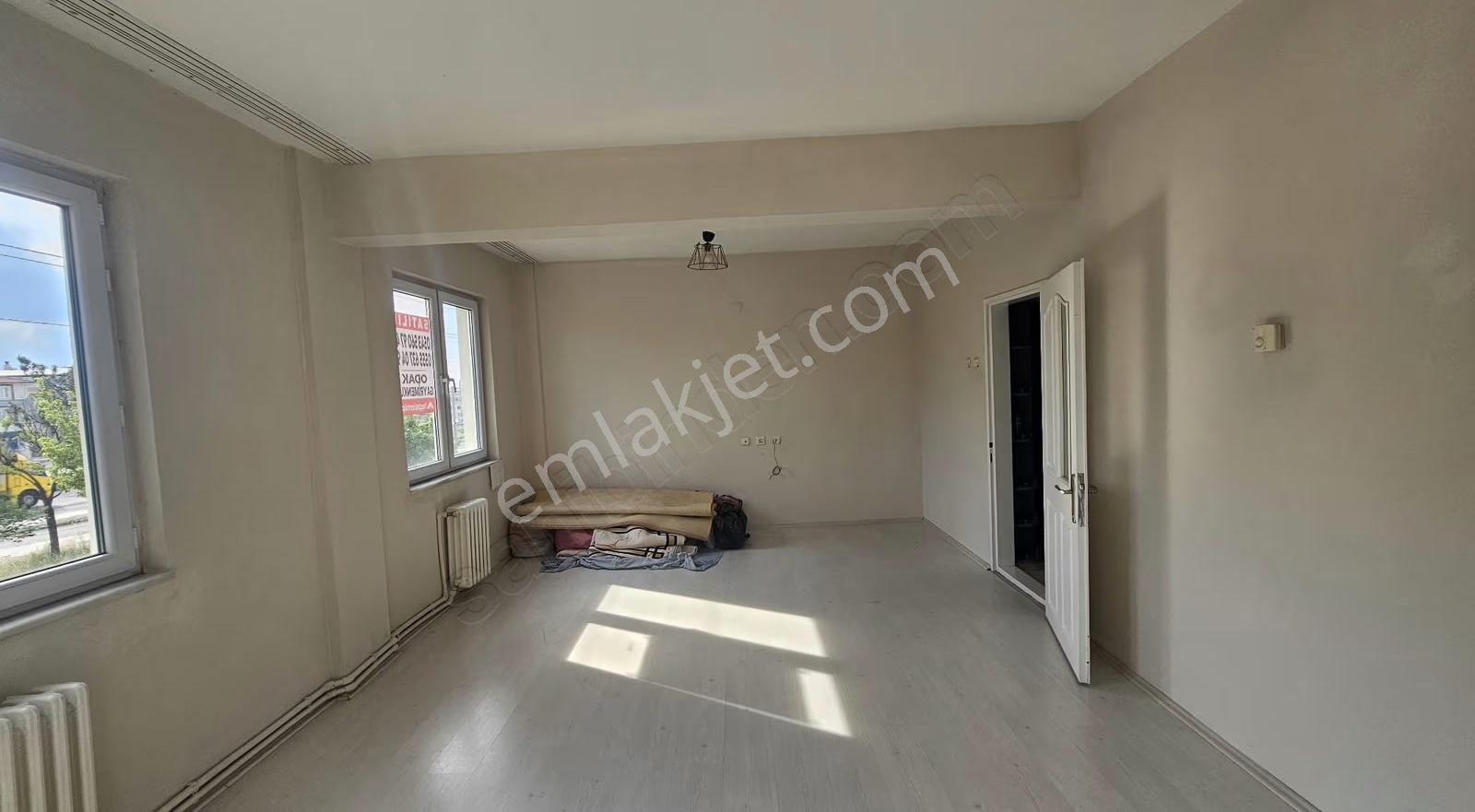 Odak' Tan Dergah Sitesinde 3 Cephe Çift Balkon Satılık Daire - Görsel 25