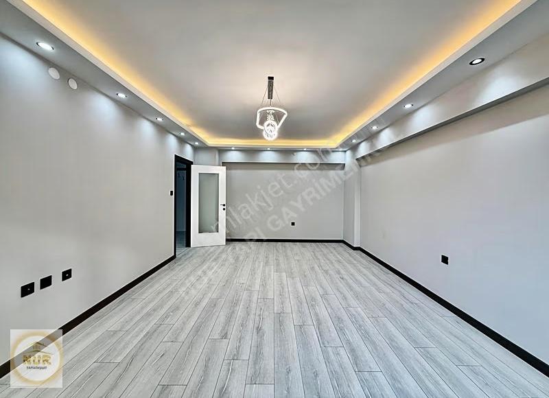 Nur Yapı'dan Kombi Ankastre Hediyeli %25 Peşinatlı Uygun Lüx 3+1 - Görsel 28