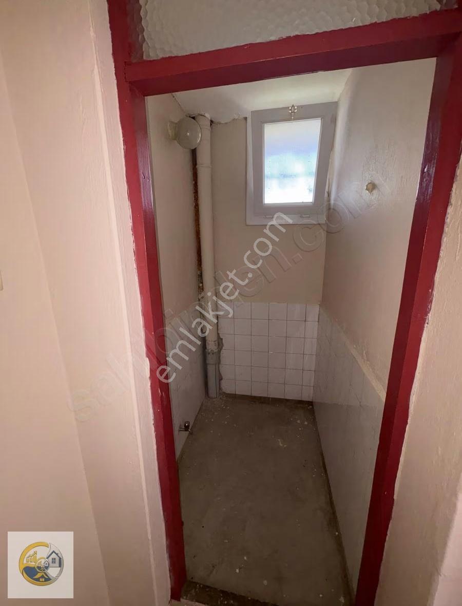 Bornova Altındağ'da Merkezi Konumda Kiralık Daire - Görsel 20