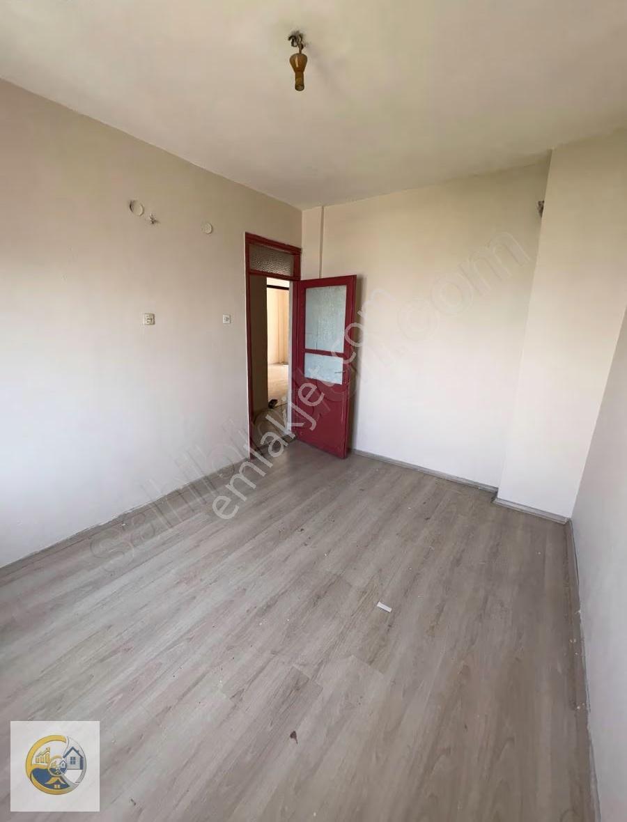 Bornova Altındağ'da Merkezi Konumda Kiralık Daire - Görsel 16