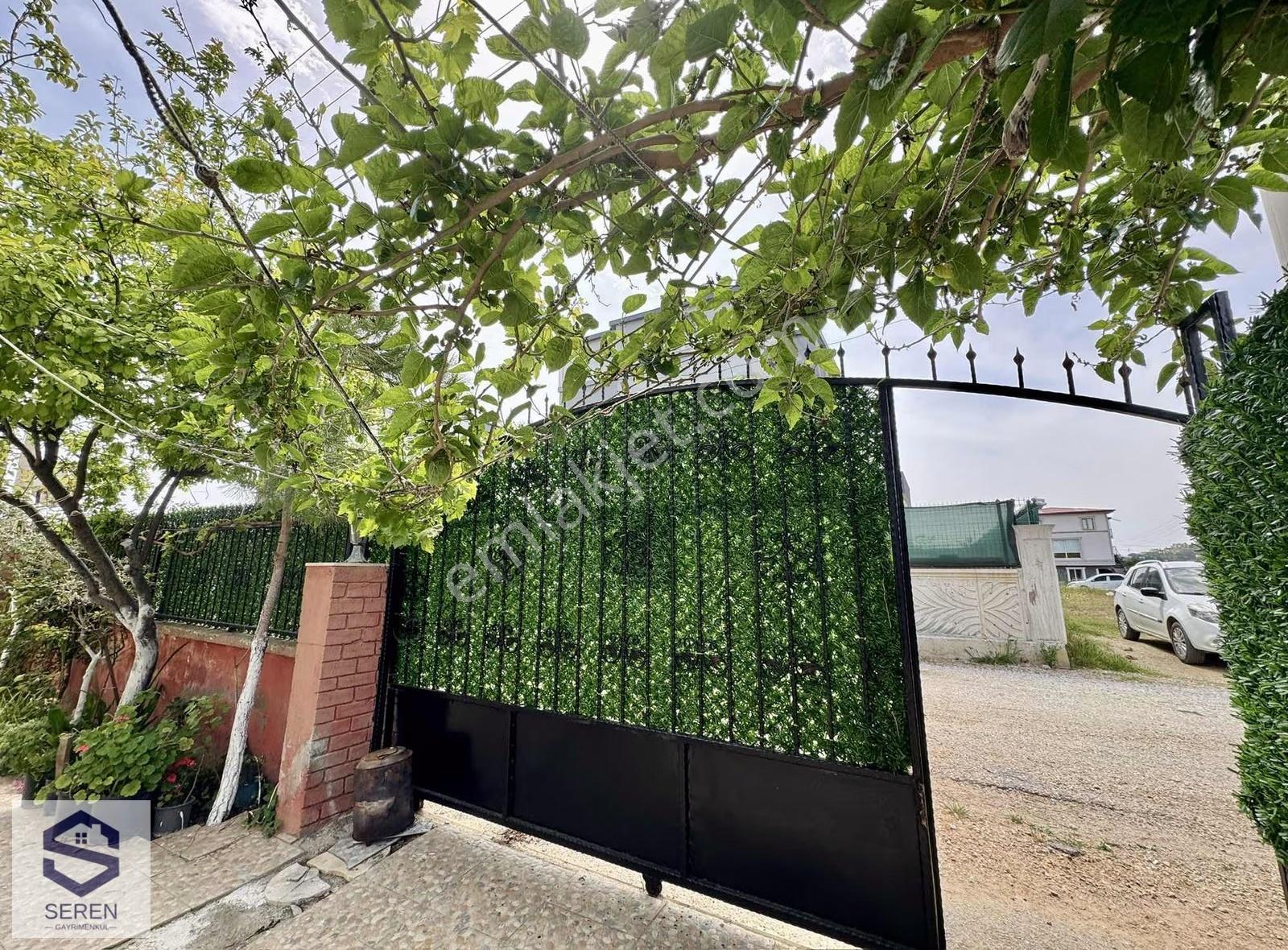Seferihisar Düzce Mahallesinde Eşyalı Kiralık 2+1 Ayrı Mutfak - Görsel 9