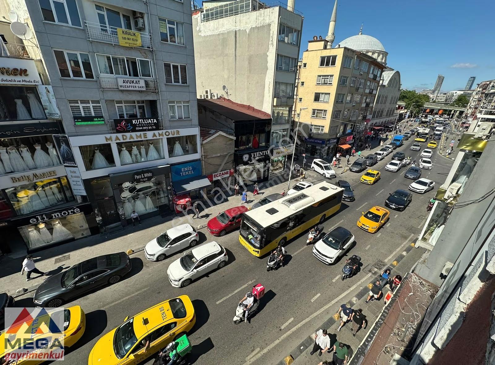 Söğütlüçeşme Caddesinde Köşe Binada 2+1 Satılık Ofis - Görsel 17