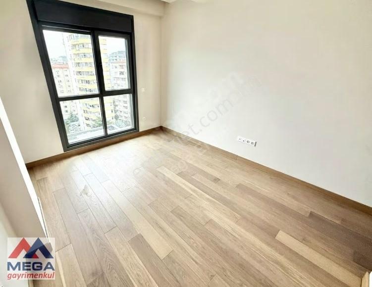 Mega'dan Suadiye Bağdata Yakın 135 M2 3+1 Balkonlu Sıfır - Görsel 18