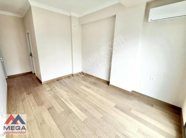Mega'dan Suadiye Bağdata Yakın 135 M2 3+1 Balkonlu Sıfır - Görsel 8