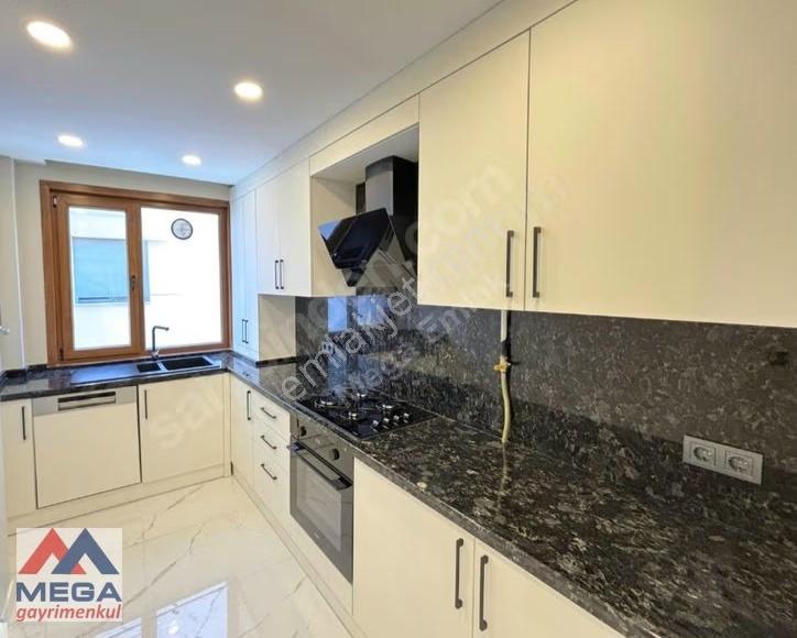 Mega'dan Caddebostan 130 M2 3+1 Balkonlu 2 Araç Otopark Fırsat - Görsel 13