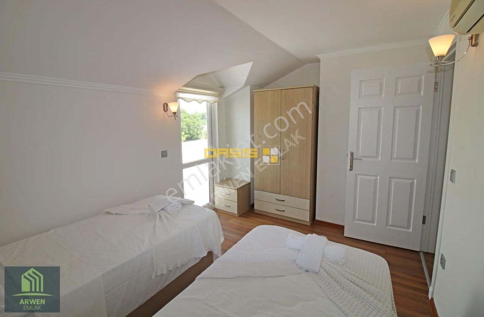 Arwen Emlak 4+1 Özel Havuzlu Triplex Müstakil Villa Kiralık!! - Görsel 17