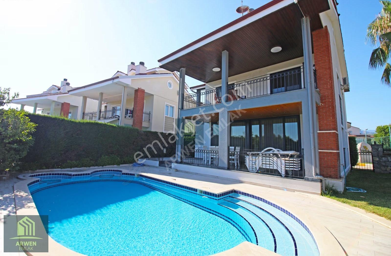 Arwen Emlak 3+1 Özel Havuzlu Triplex Müstakil Villa Kiralık!! - Görsel 23