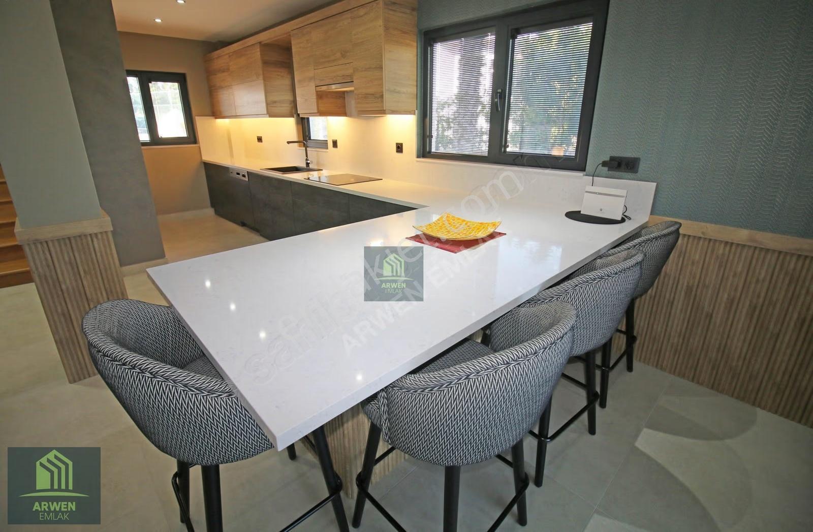 Arwen Emlak 3+1 Özel Havuzlu Triplex Müstakil Villa Kiralık!! - Görsel 15