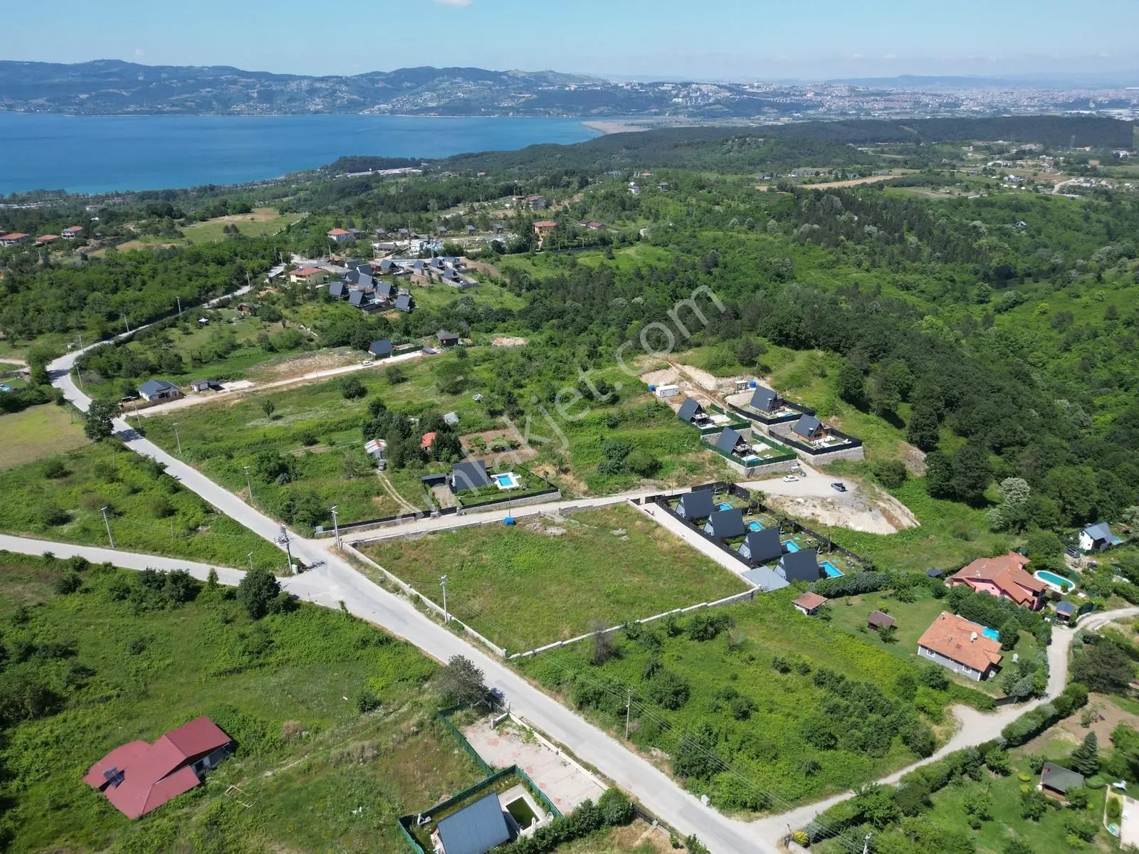 Turyaptan Sapanca'da % 100 4 Kat Turizm İmarlı Proje Arsası - Görsel 3