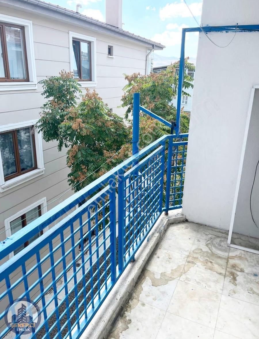 Şekerci Emlak'dan Esentepe Mah Eşyalı Kiralık Daire - Görsel 11