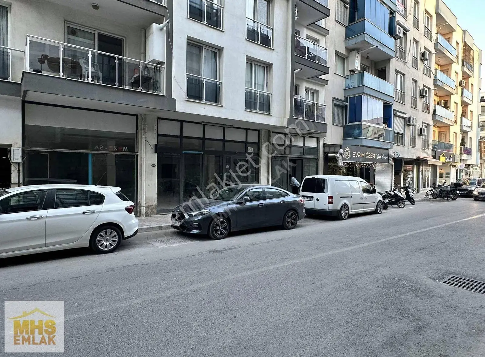 Çarşının Merkezinde Satılık 575 M² Geniş Dükkan - Görsel 3
