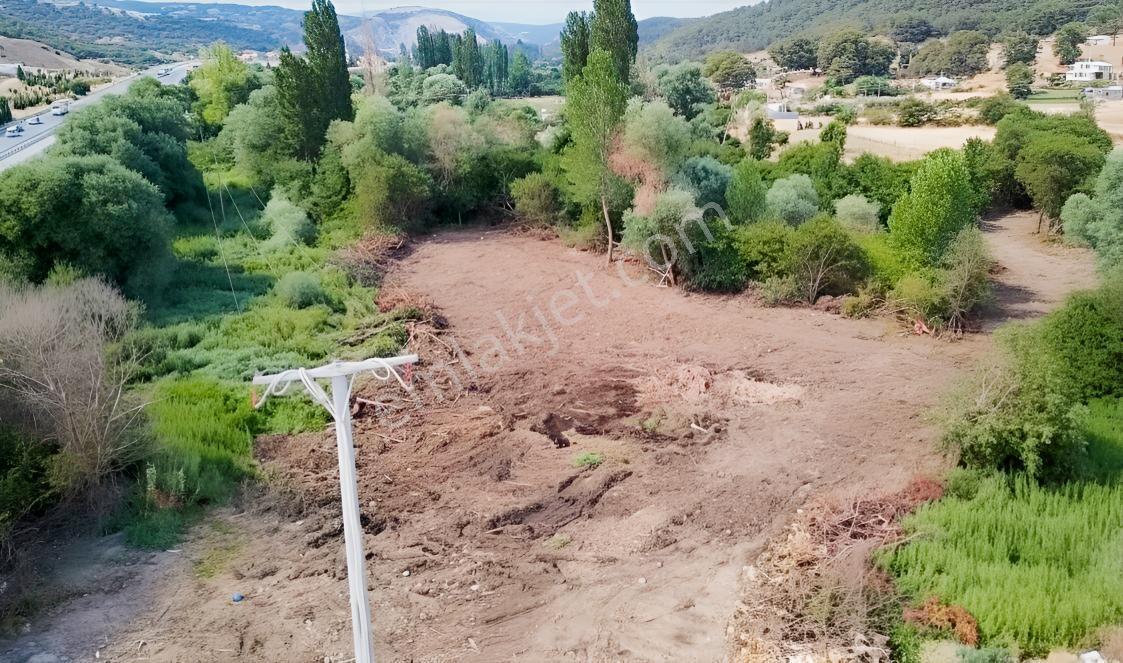 Remax Hür Ali Kutanis'ten Bilecik Bozüyük'te Satılık Tarla - Görsel 2