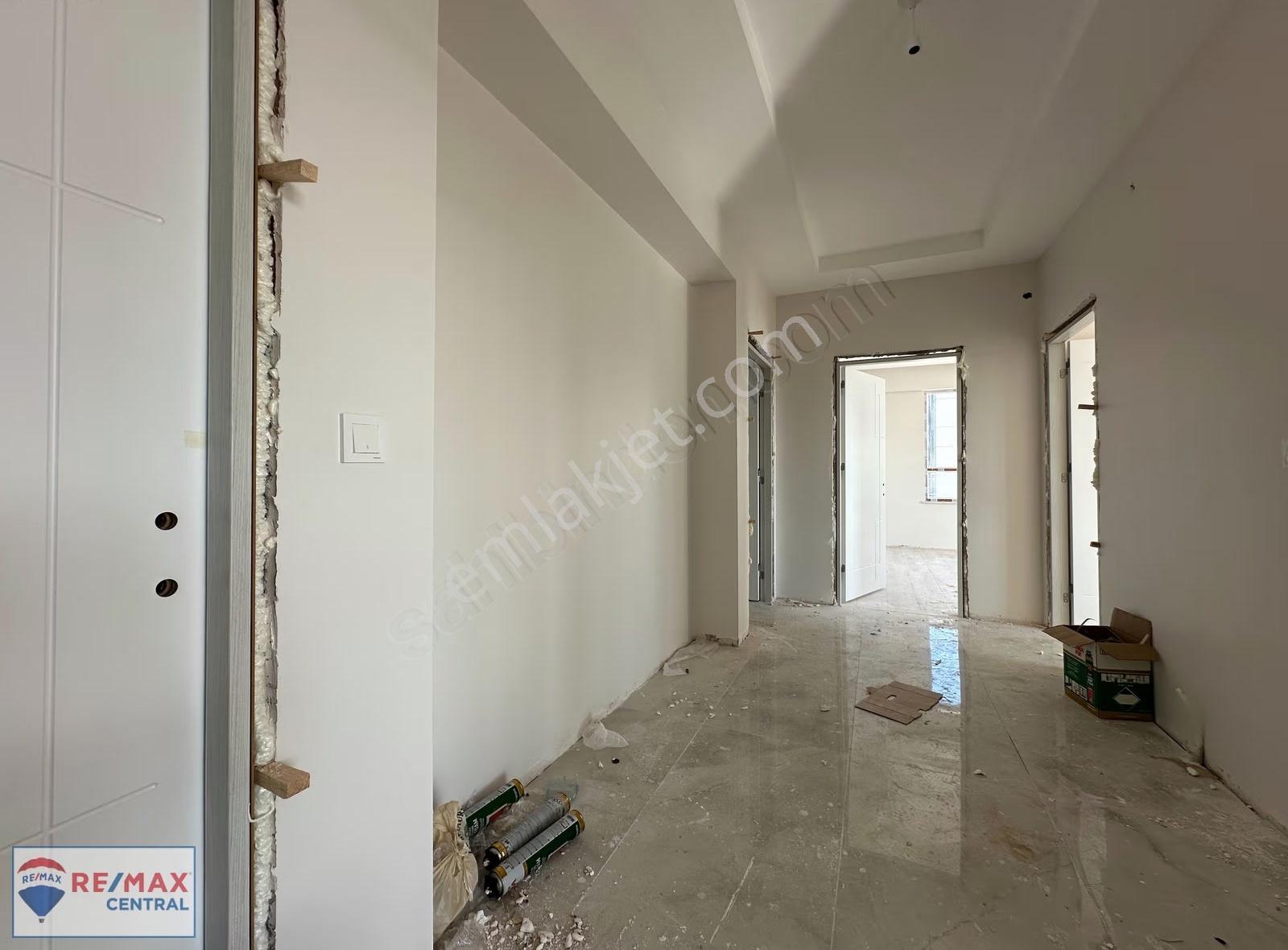 Re/max Central'dan A.t.gazi Mah.'de 4+1 Arakat Lüks Daire - Görsel 17