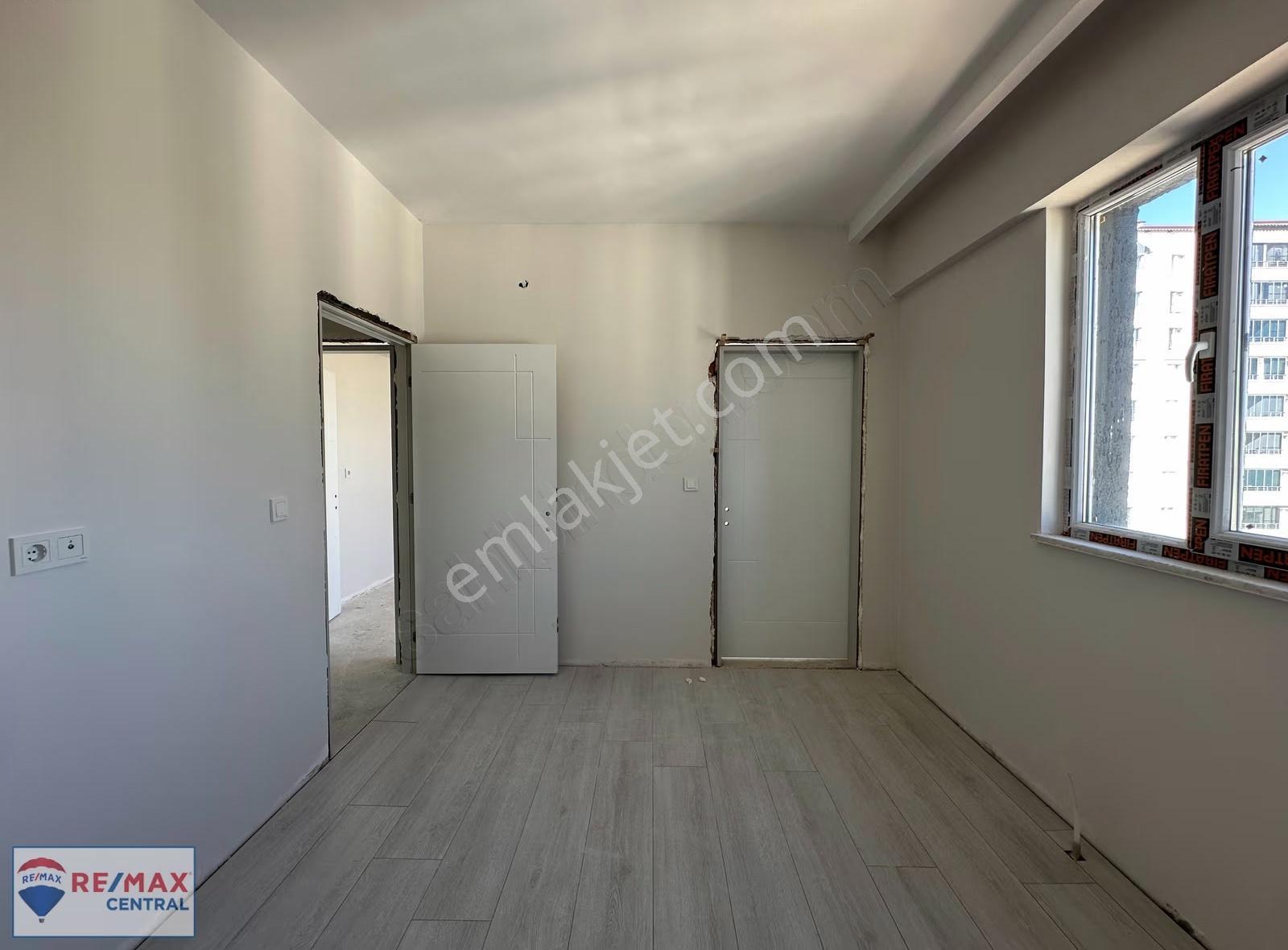 Re/max Central'dan A.t.gazi Mah.'de 4+1 Arakat Lüks Daire - Görsel 20