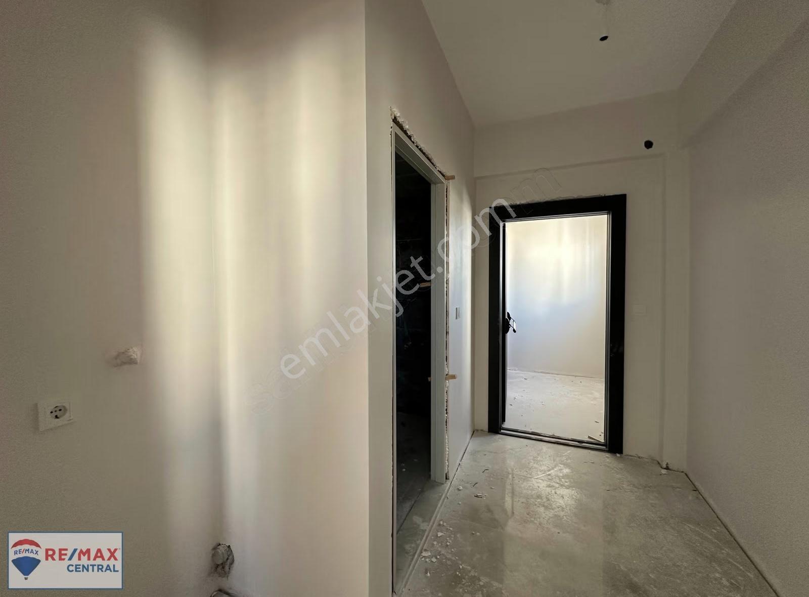 Re/max Central'dan A.t.gazi Mah.'de 4+1 Arakat Lüks Daire - Görsel 2