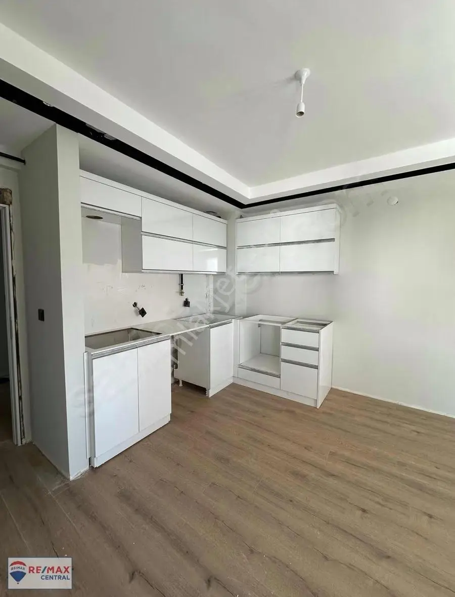 Remax Central'dan Bağdat Caddesinde Kiralık 1+1 Eşyasız Daire - Görsel 14