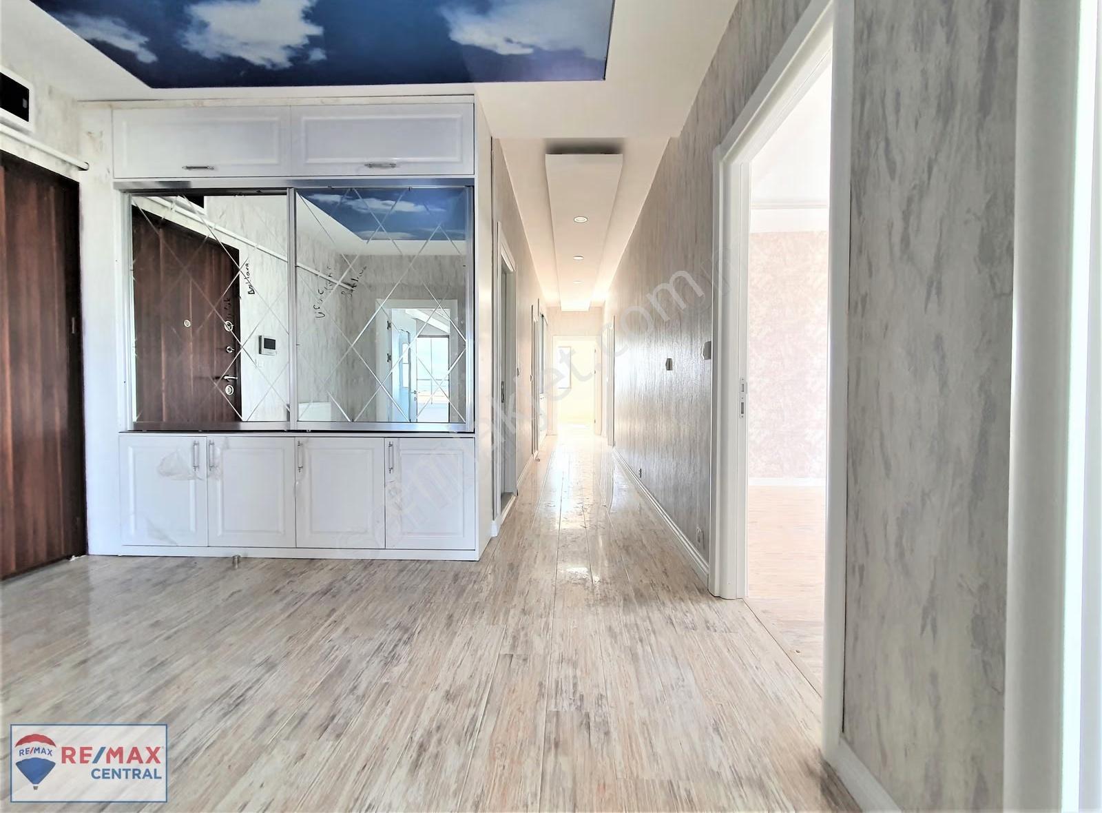 Re/max Central'dan Site İçerisinde 4.5+1 Ultra Lüks Kiralık - Görsel 21
