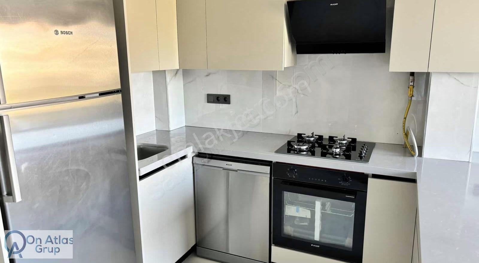Güne Havuz Manzarasıyla Başlayın! Site İçi Eşyalı Kiralık - Görsel 22