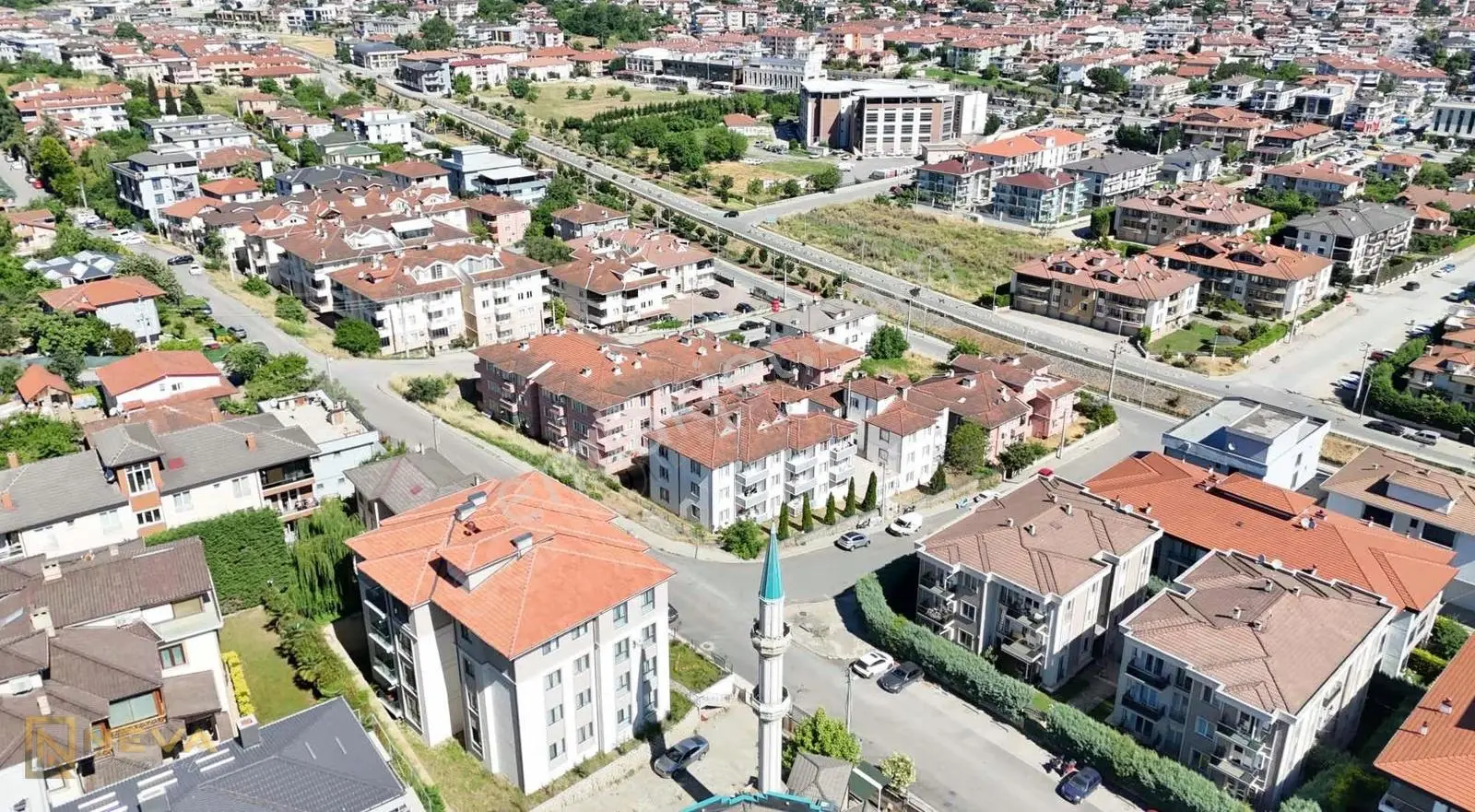 Serdivan Kemalpaşa Mah.satılık 3+1 135 M2 Arakat Asansörlü Daire - Görsel 2