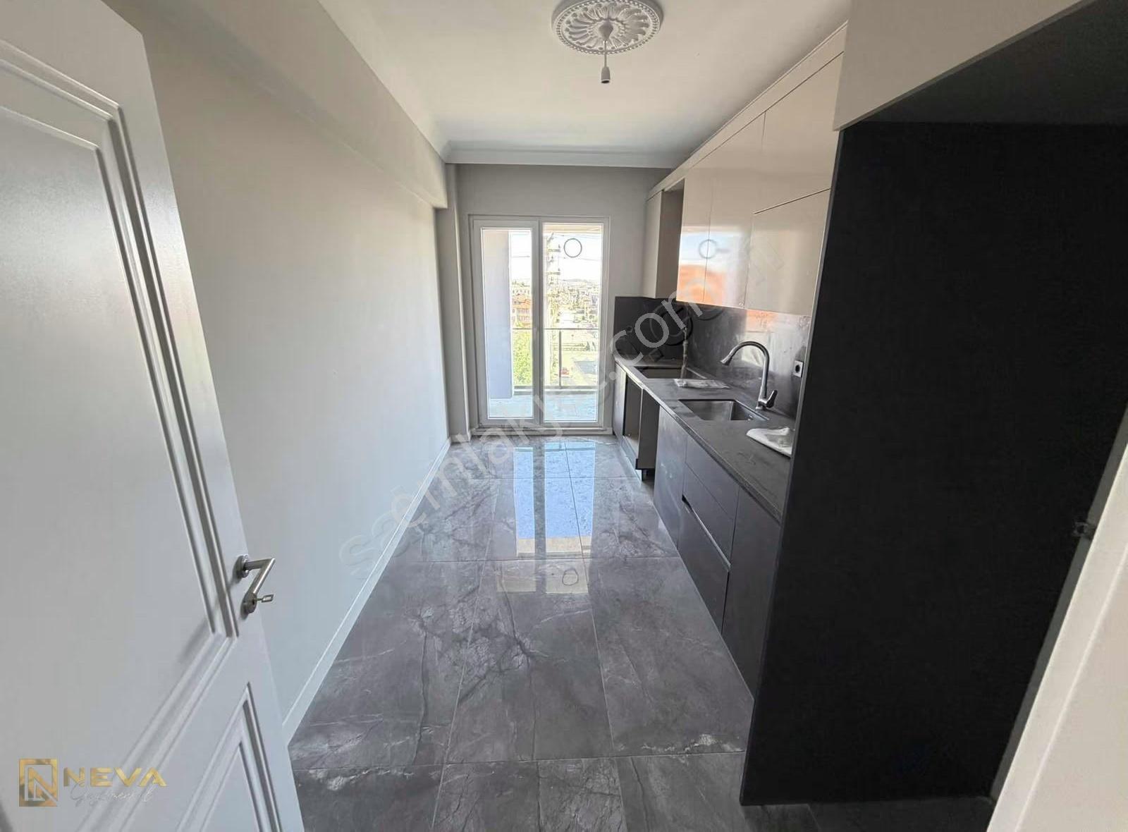 Serdivan Kemalpaşa Mah.satılık 3+1 135 M2 Arakat Asansörlü Daire - Görsel 13