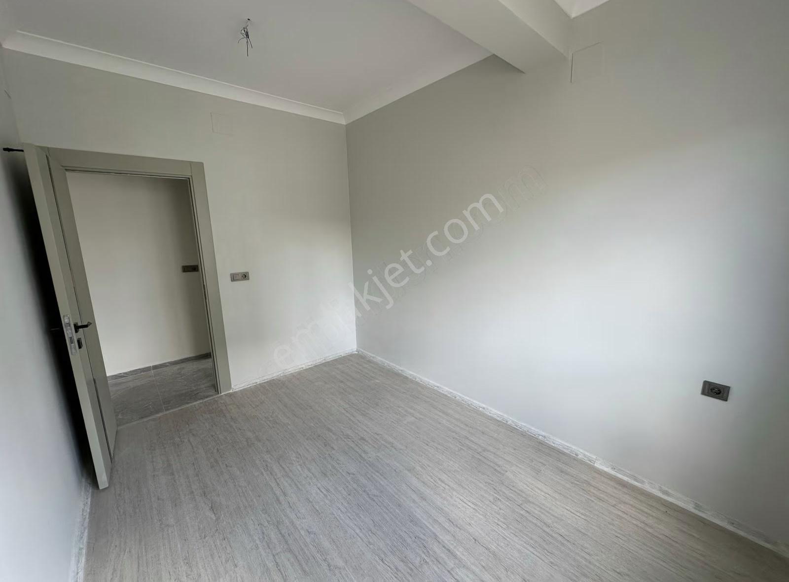 Alpaydın İnşaat Ve Emlakdan Sıfır Lüx 2+1 Kiralık Stüdyo Daire - Görsel 2