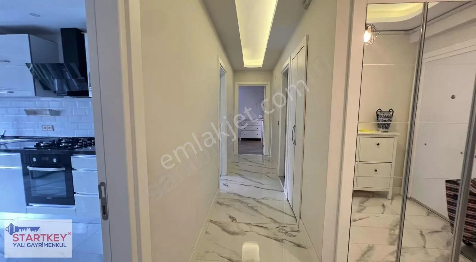 Çiğli Uğur Mumcu Cadde Yakını Arakat Satılık Eşyalı Boş Daire - Görsel 28