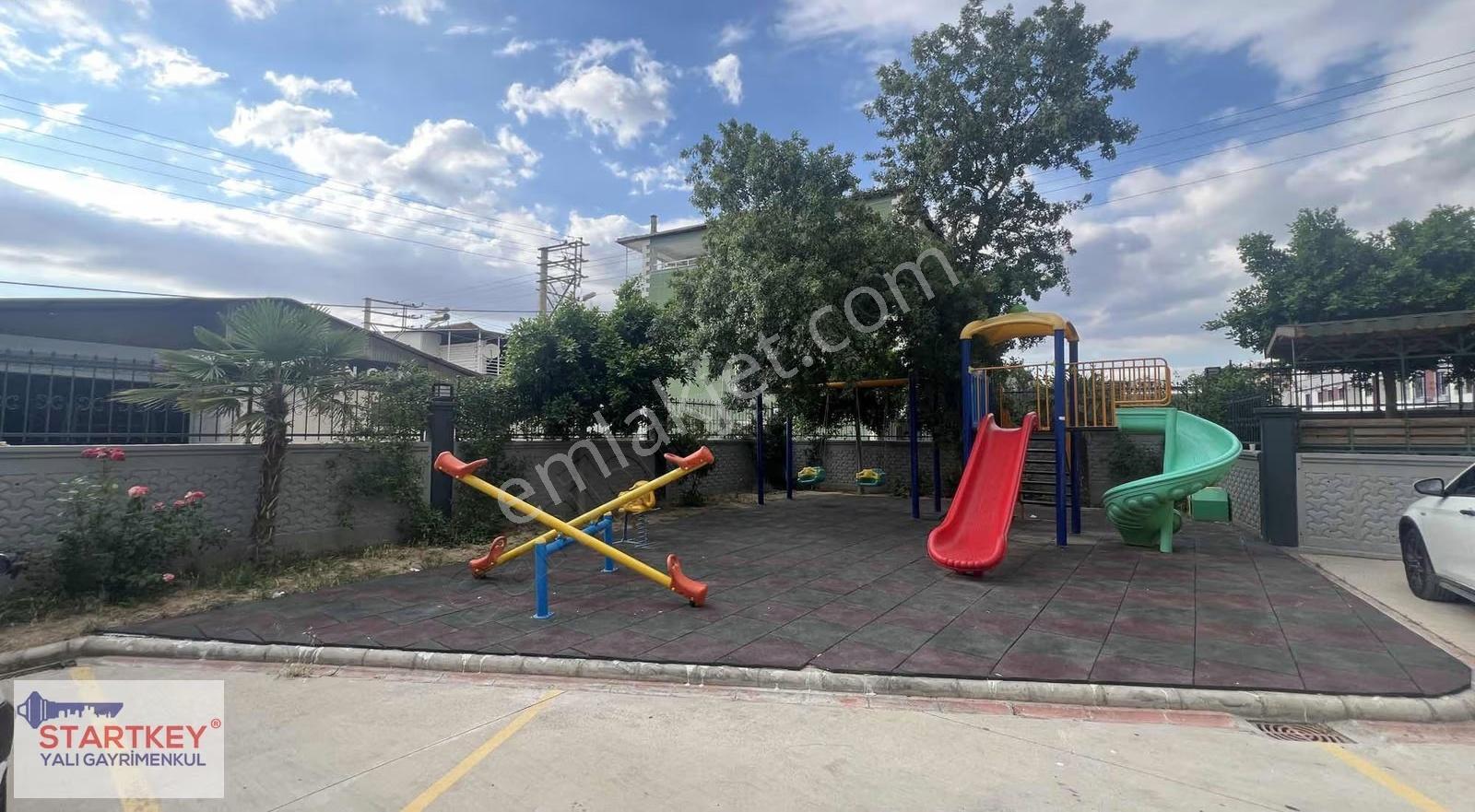 Çiğli Uğur Mumcu Cadde Yakını Arakat Satılık Eşyalı Boş Daire - Görsel 16