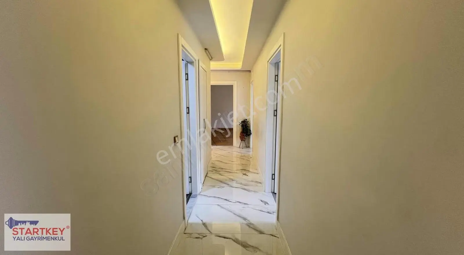 Çiğli Uğur Mumcu Cadde Yakını Arakat Satılık Eşyalı Boş Daire - Görsel 26