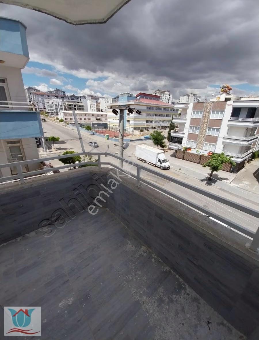 Gazikent Cadde Üzeri, Çift Balkon,çift Banyo - Görsel 9