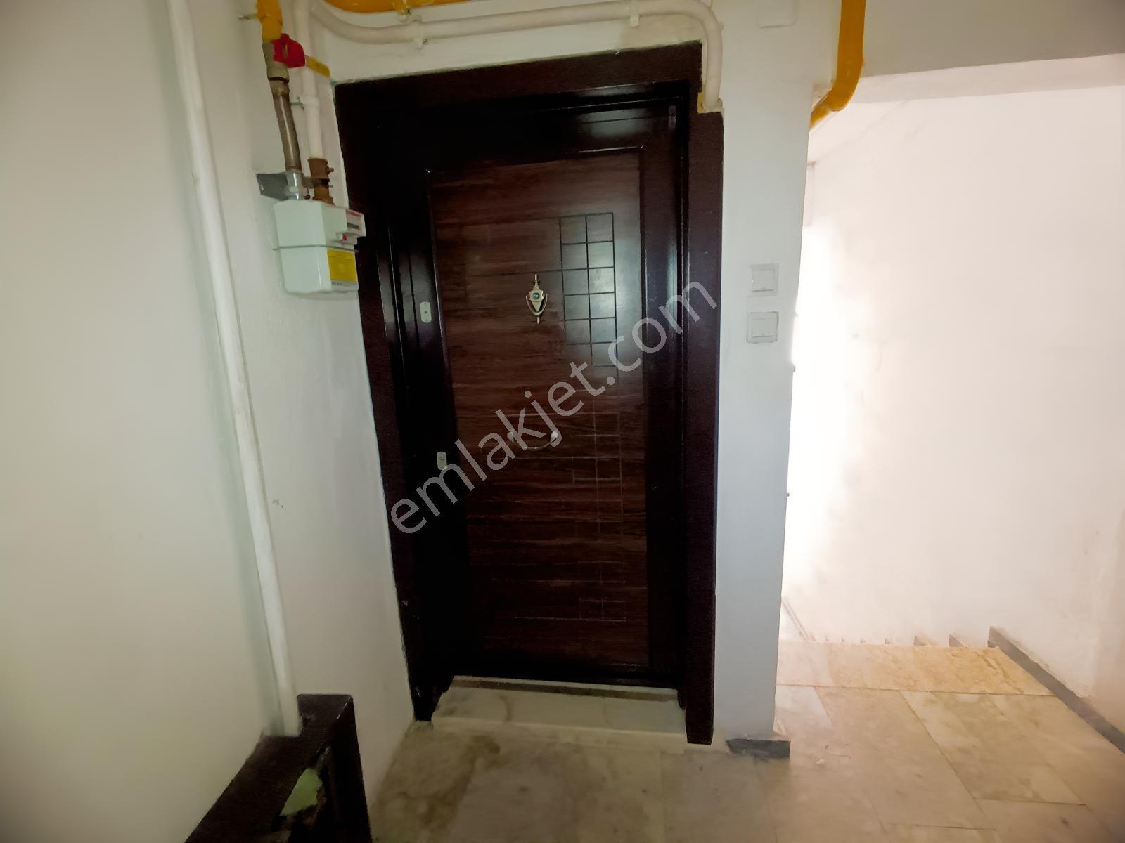 Remax Hür Alı Kutanıs'ten Adapazarı Merkezde Kıralık 2+1 Daıre - Görsel 15