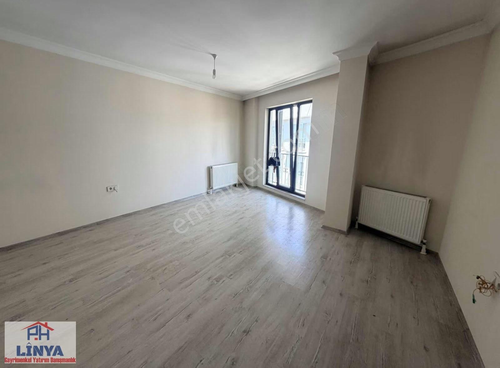 Kandıra Sapağı'nda Asansörlü Binada 135m² Ferah 2+1 Çatı Dubleks - Görsel 32