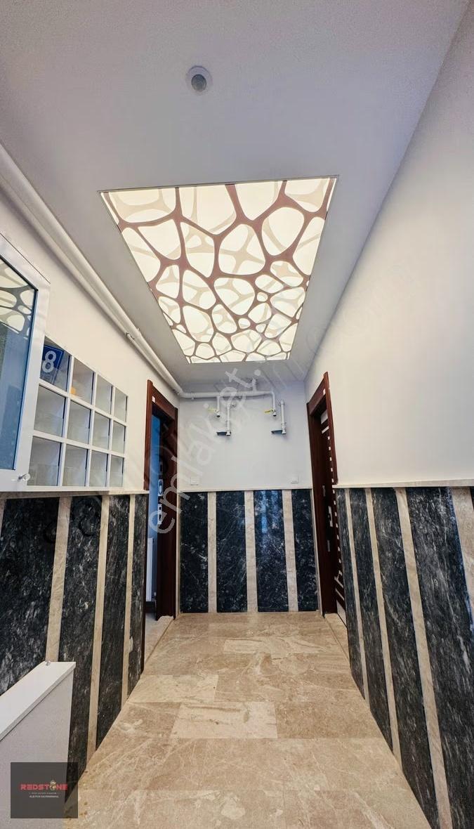 Redstone'dan Hürriyette Kat Seçenekli 3 Cepheli 2+1 Sıfır Daire - Görsel 6