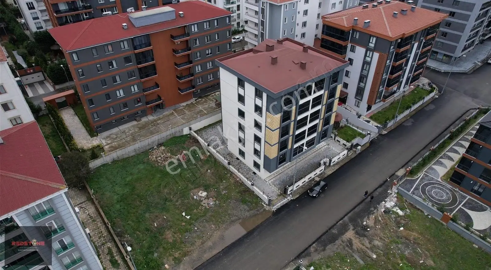 Redstone'dan Hürriyette Kat Seçenekli 3 Cepheli 2+1 Sıfır Daire - Görsel 24