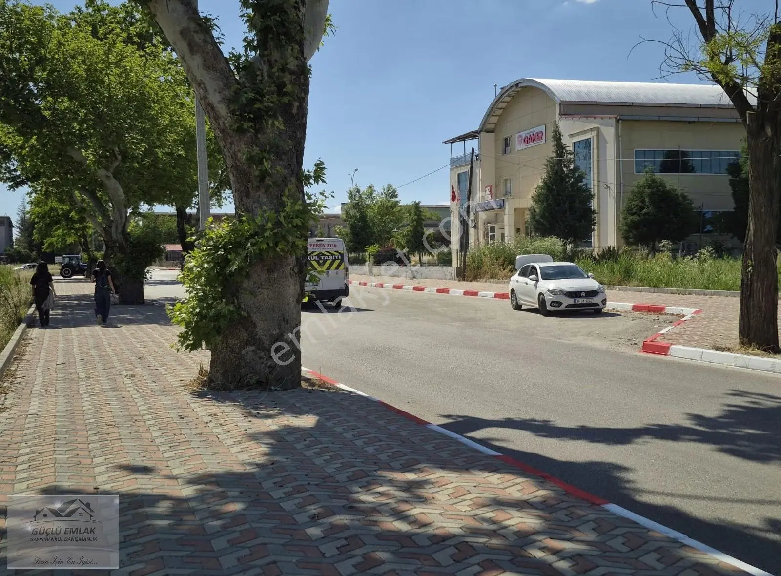 Şok Şok Nurişeker Caddesine 87 Metre Cepeli Ticari Arsa Satılık