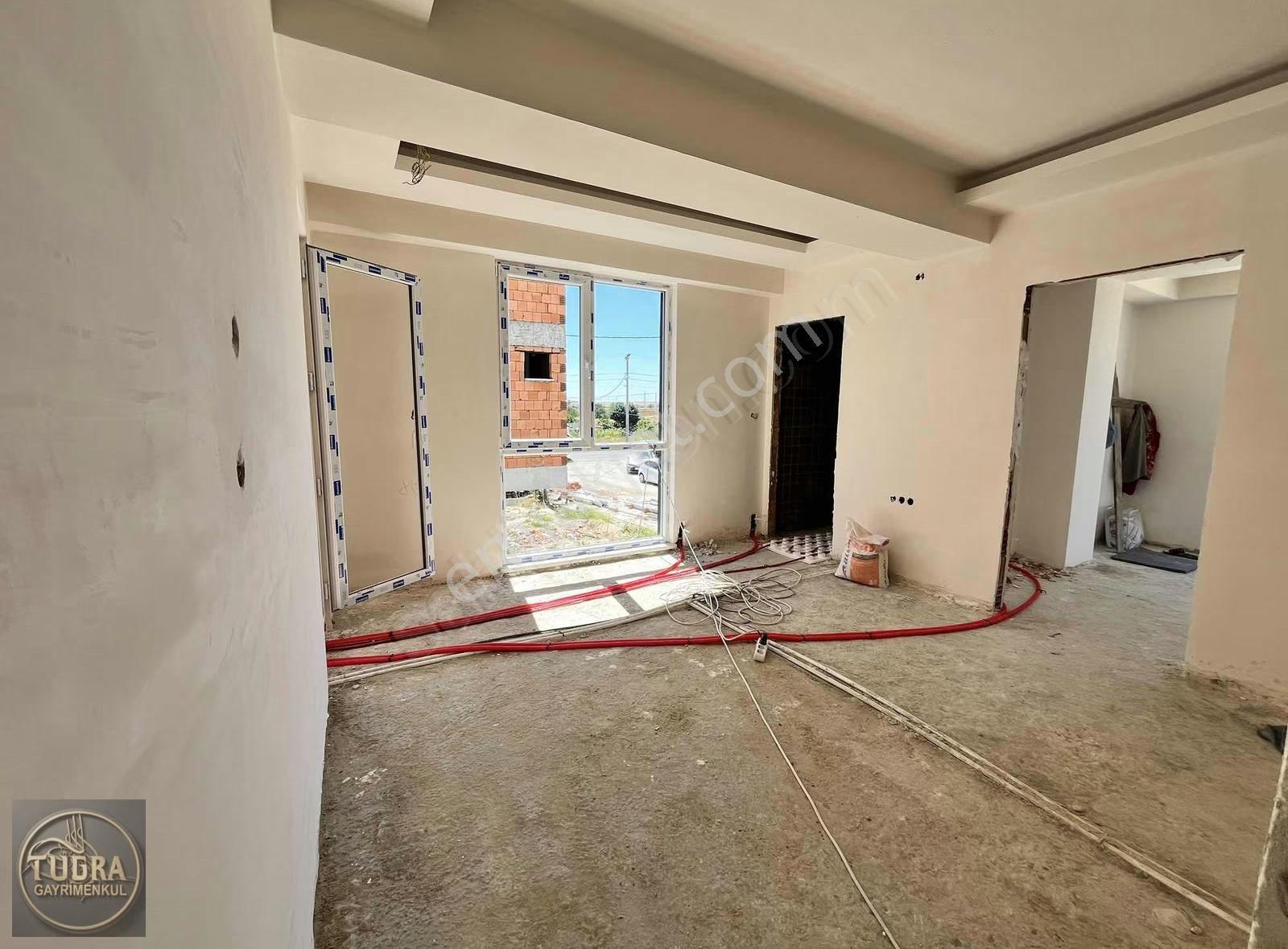 Tuğradan Havuzlar'da Sıfır Site İçinde 1+1 Satılık Daireler - Görsel 2